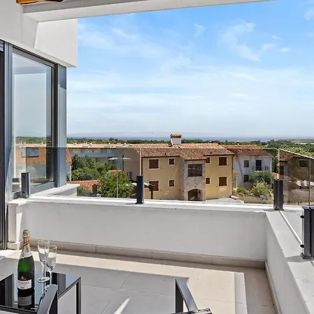 Villa Val Di Bora - Moderne 4 Sterne Ferienvilla Mit Pool, Meerblick, Grill Liznjan